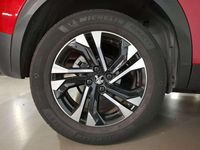 Usado Peugeot 2008 131 CV (96 kW) 2020 Rojo SUV