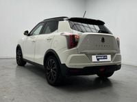 Usado Ssangyong (KGM) Tivoli Limited 163 CV (119 kW) 2021 Blanco SUV