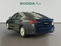 Usado Skoda Octavia Selection 150 CV (110 kW) 2025 Negro Utilitario