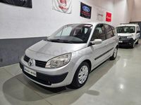 Usado Renault Grand Scénic II Dynamique 130 CV (95 kW) 2006 Gris / plata Monovolumen