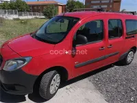 Usado Mercedes Citan 111 110 CV (80 kW) 2016 Rojo Monovolumen