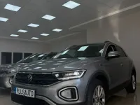 Usado VW T-Roc Life 110 CV (80 kW) 2024 Gris SUV