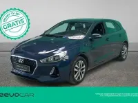 Usado Hyundai i30 110 CV (80 kW) 2017 Azul