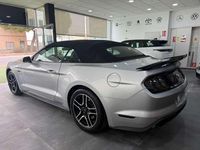 Usado Ford Mustang Convertible 314 CV (230 kW) 2018 Plateado Descapotable