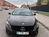 Usado Mercedes CLA200 Shooting Brake Urban 136 CV (100 kW) 2015 Negro Familiar