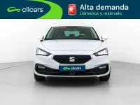 Usado Seat Leon Style 130 CV (95 kW) 2021 Blanco Berlina