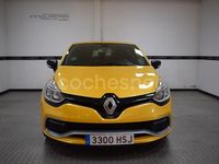 Usado Renault Clio IV 200 CV (147 kW) 2013 Amarillo Berlina