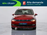 Usado VW Touran Advance 122 CV (89 kW) 2022 Rojo Monovolumen