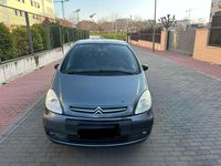 Usado Citroën Xsara Picasso Exclusive 90 CV (66 kW) 2006 Gris Monovolumen