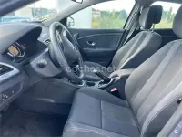 Usado Renault Mégane Dynamique 130 CV (95 kW) 2009 Gris / plata Berlina