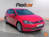 Usado VW Golf VIII Advance 130 CV (95 kW) 2020 Rojo Berlina