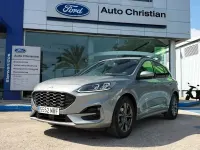 Usado Ford Kuga ST-Line X 150 CV (110 kW) 2022 Plata solar (metalizado) SUV