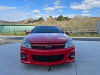 Usado Opel Astra GTC OPC 240 CV (176 kW) 2006 Rojo Berlina