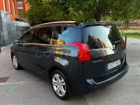 Usado Peugeot 5008 Business-Line 150 CV (110 kW) 2012 Negro Monovolumen