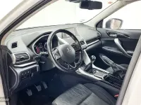 Usado Mitsubishi Eclipse Cross Spirit 163 CV (119 kW) 2019 Blanco SUV