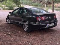 Usado VW Passat Highline 140 CV (102 kW) 2008 Negro Berlina