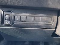 Usado Peugeot 308 Active 130 CV (95 kW) 2017 Negro Berlina