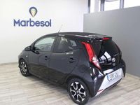 Usado Toyota Aygo X-wave 72 CV (52 kW) 2020 Negro Utilitario