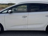Usado Kia Carens 141 CV (103 kW) 2018 Blanco Monovolumen