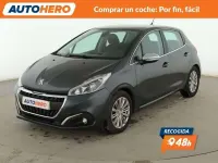 Usado Peugeot 208 Allure 99 CV (72 kW) 2017 Gris Utilitario