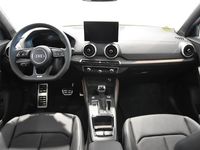 Usado Audi Q2 Black Edition 150 CV (110 kW) 2025 Rojo SUV
