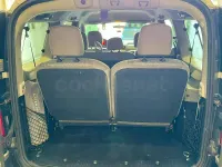 Usado Dacia Logan Ambiance 85 CV (62 kW) 2007 Gris / plata Familiar