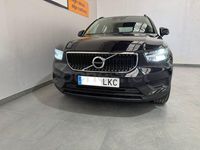 Usado Volvo XC40 Momentum 150 CV (110 kW) 2020 Negro SUV