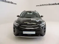 Usado Kia Stonic 100 CV (73 kW) 2022 Negro SUV