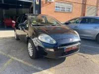 Usado Fiat Punto Easy 75 CV (55 kW) 2013 Negro Utilitario