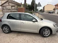 Usado VW Golf VII Advance 140 CV (102 kW) 2012 Beige Berlina