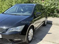Usado Seat Leon ST Style 105 CV (77 kW) 2015 Negro Familiar