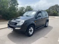 Usado SsangYong Rexton 120 CV (88 kW) 2002 Negro SUV