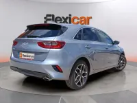 Usado Kia Ceed 100 CV (73 kW) 2025 Gris Utilitario