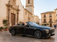 Usado Mercedes E220 194 CV (142 kW) 2021 Negro Descapotable