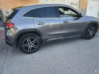 Usado Mercedes GLA200 163 CV (119 kW) 2023 Gris / plata SUV