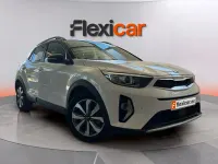 Usado Kia Stonic 101 CV (74 kW) 2021 Blanco SUV