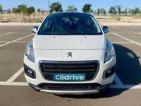 Usado Peugeot 3008 Allure 120 CV (88 kW) 2015 Blanco Monovolumen