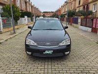 Usado Ford Mondeo Ghia 130 CV (95 kW) 2006 Negro Berlina