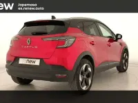 Usado Renault Captur Techno 100 CV (73 kW) 2025 Rojo SUV