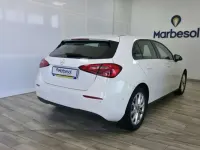 Usado Mercedes A200 163 CV (119 kW) 2021 Gris Utilitario