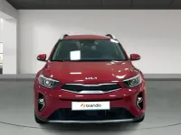 Usado Kia Stonic 100 HP (73 kW) 2024 Vermelho SUV