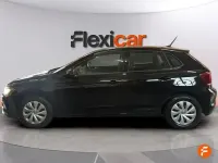 Usado VW Polo Advance 80 CV (58 kW) 2018 Negro Utilitario