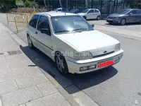Usado Ford Fiesta 110 CV (80 kW) 1991 Blanco Utilitario