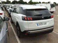 Usado Peugeot 3008 Allure 226 CV (166 kW) 2021 Blanco SUV