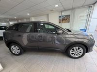 Usado Peugeot 3008 Active 130 CV (95 kW) 2021 Gris / plata SUV