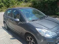 Usado Citroën C3 Live 82 CV (60 kW) 2017 Negro Berlina