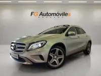 Usado Mercedes GLA220 AMG line 170 CV (125 kW) 2014 Gris / plata SUV