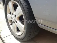 Usado Opel Zafira 100 CV (73 kW) 2004 Gris / plata Monovolumen