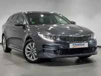 Usado Kia Optima 136 CV (100 kW) 2022 Gris / plata Familiar