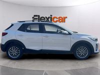 Usado Kia Stonic 84 CV (61 kW) 2022 Blanco SUV